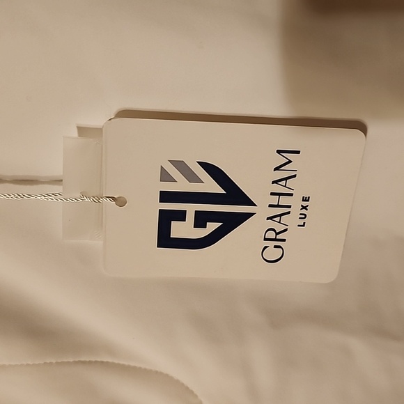 NWT Graham LUX Golf SHORTS - Picture 3 of 4